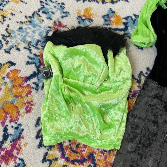 Spirit Halloween Monster Boo Costume Size 6-12 mo - Picture 8 of 9